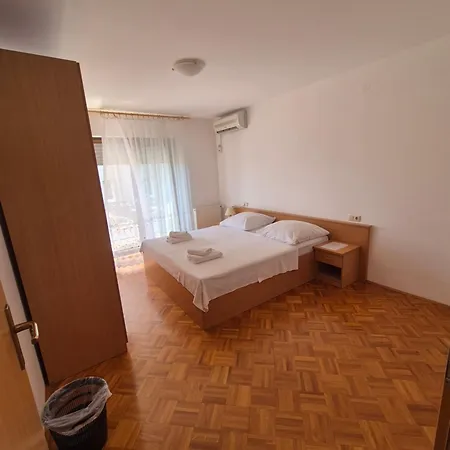 And Mamic Guest house