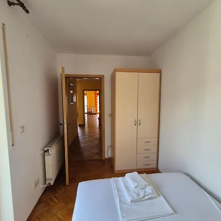 And Mamic Guest house