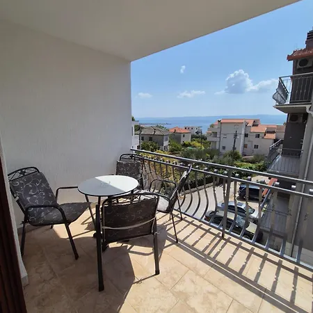 Guest house And Mamic Dugi Rat