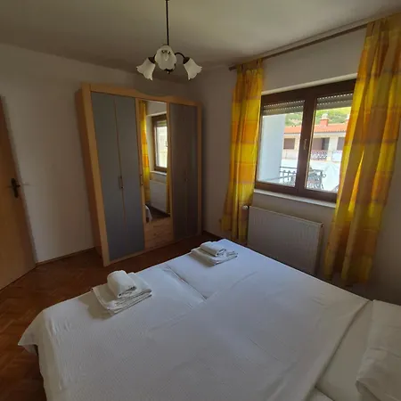 Guest house And Mamic