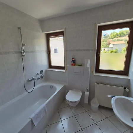 Guest house And Mamic 3*