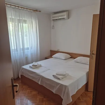 And Mamic 3* Dugi Rat