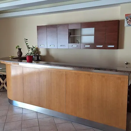 Guest house And Mamic Dugi Rat